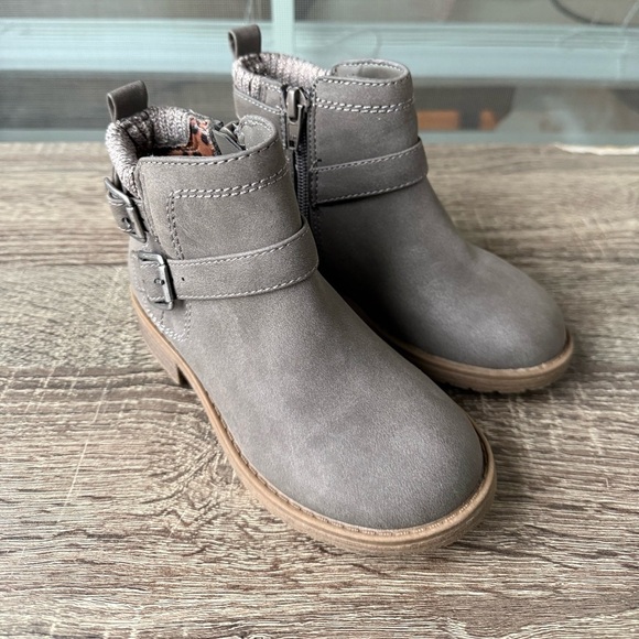 Wonder Nation Toddler Girl Sweater Knit Ankle Boots Gray Size 10 - Picture 3 of 8